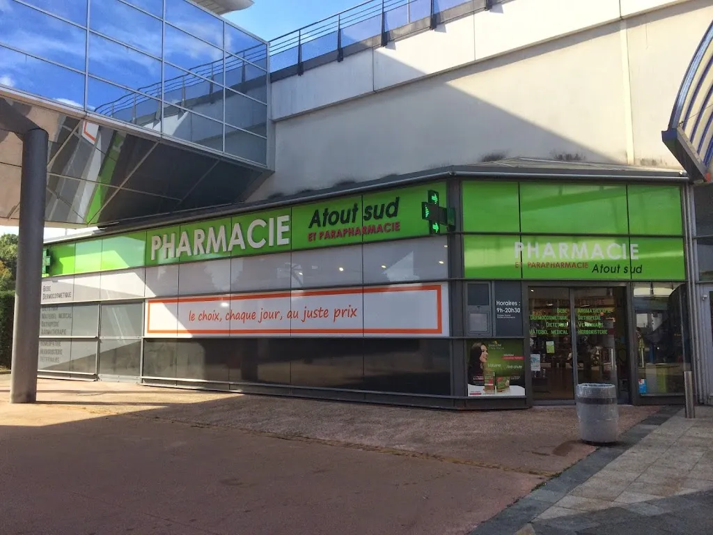 Pharmacie Atout Sud // Pharmacie a Reze