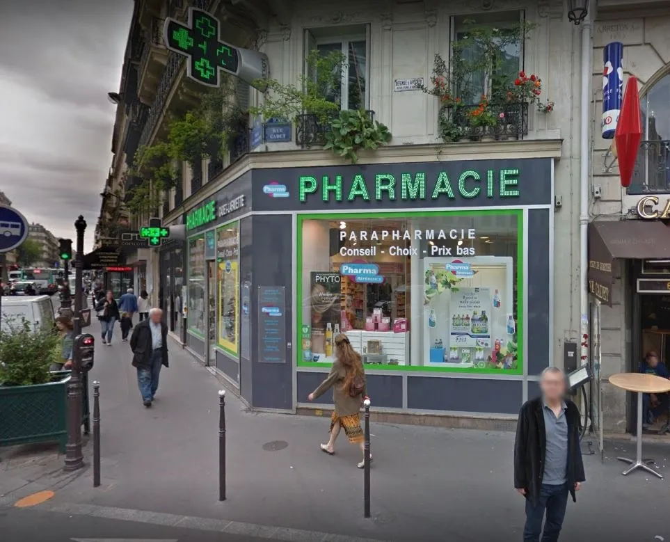 PHARMACIE CADET LAFAYETTE l Rue Lafayette l Paris 9eme