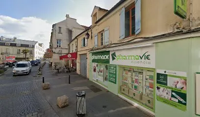 Pharmacie De Carbon