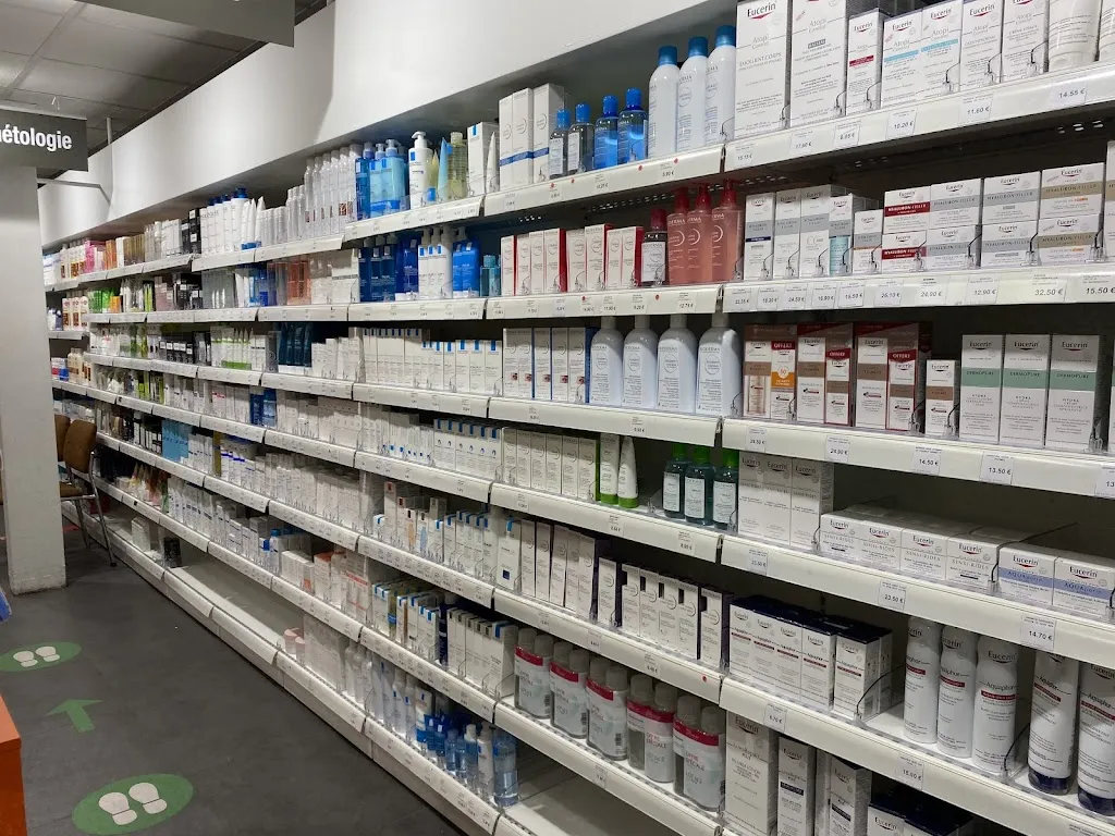 PHARMACIE DE LA CITE - Sama DAKROUB FNEICH