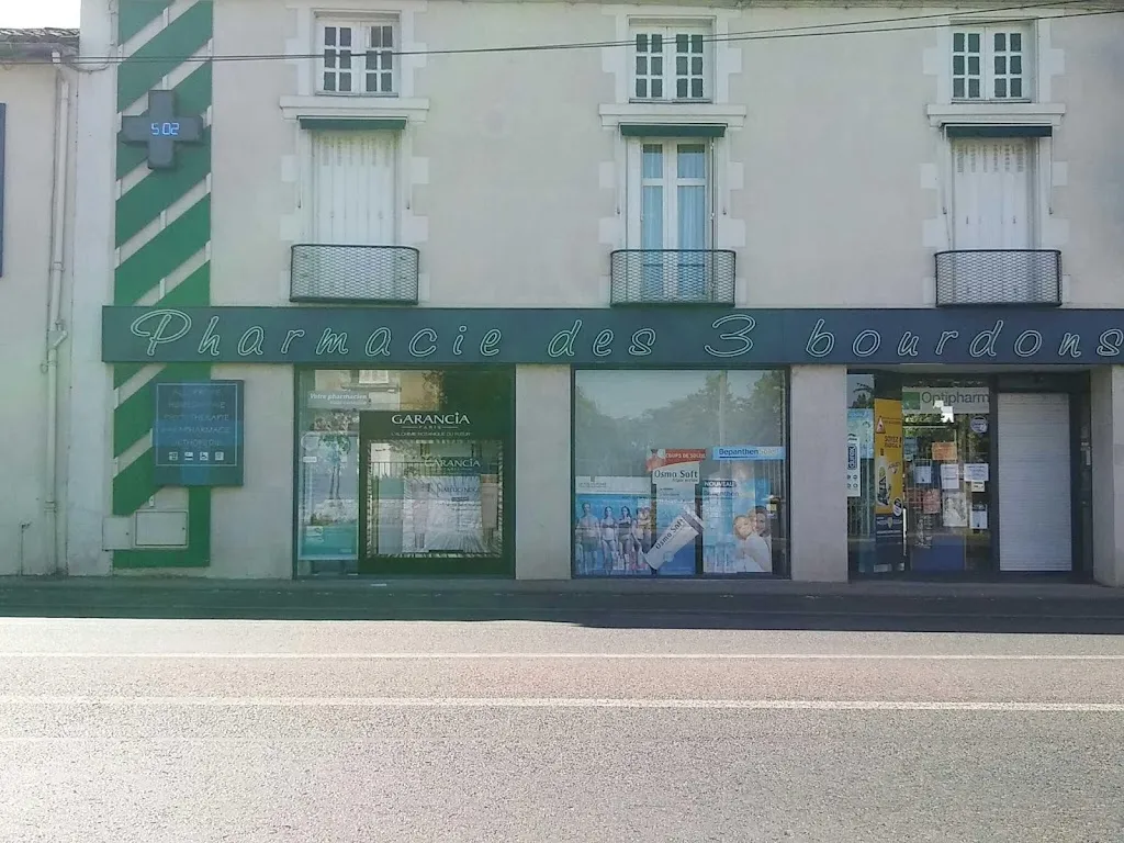 Pharmacie des trois Bourdons