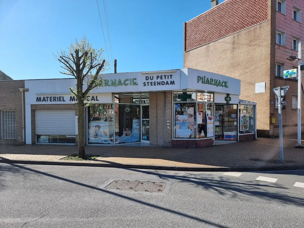 Pharmacie du Petit Steendam - Orthopedie - Materiel Medical - Protheses Mammaires
