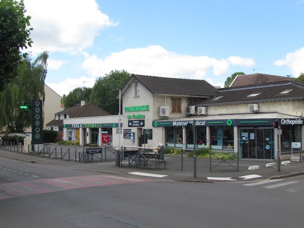 Pharmacie du Theatre