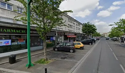 Pharmacie Henri Dunant