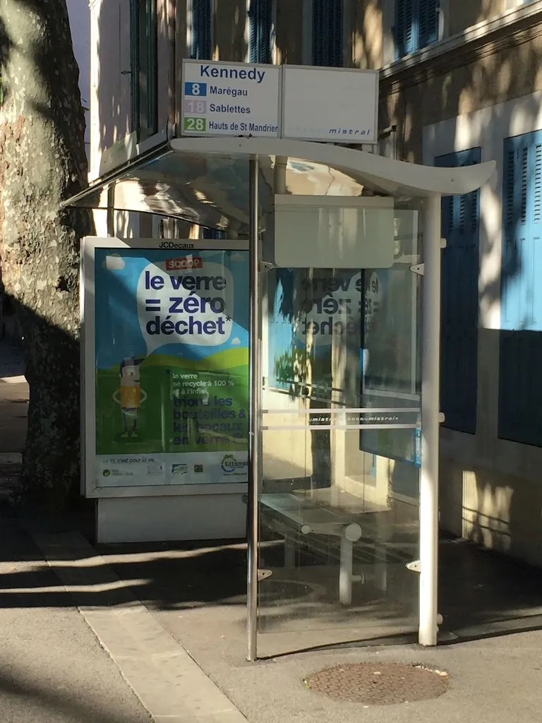PHARMACIE ROURE
